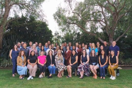 DSM0898-1500-MDF-team-480x320@2x